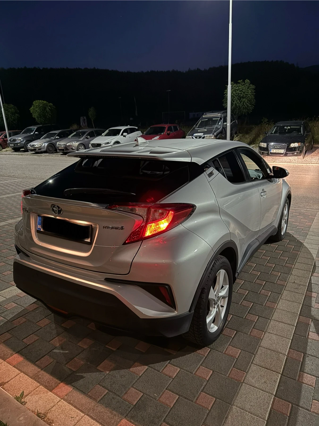 Toyota C-HR 1.8 Hybrid  - изображение 3