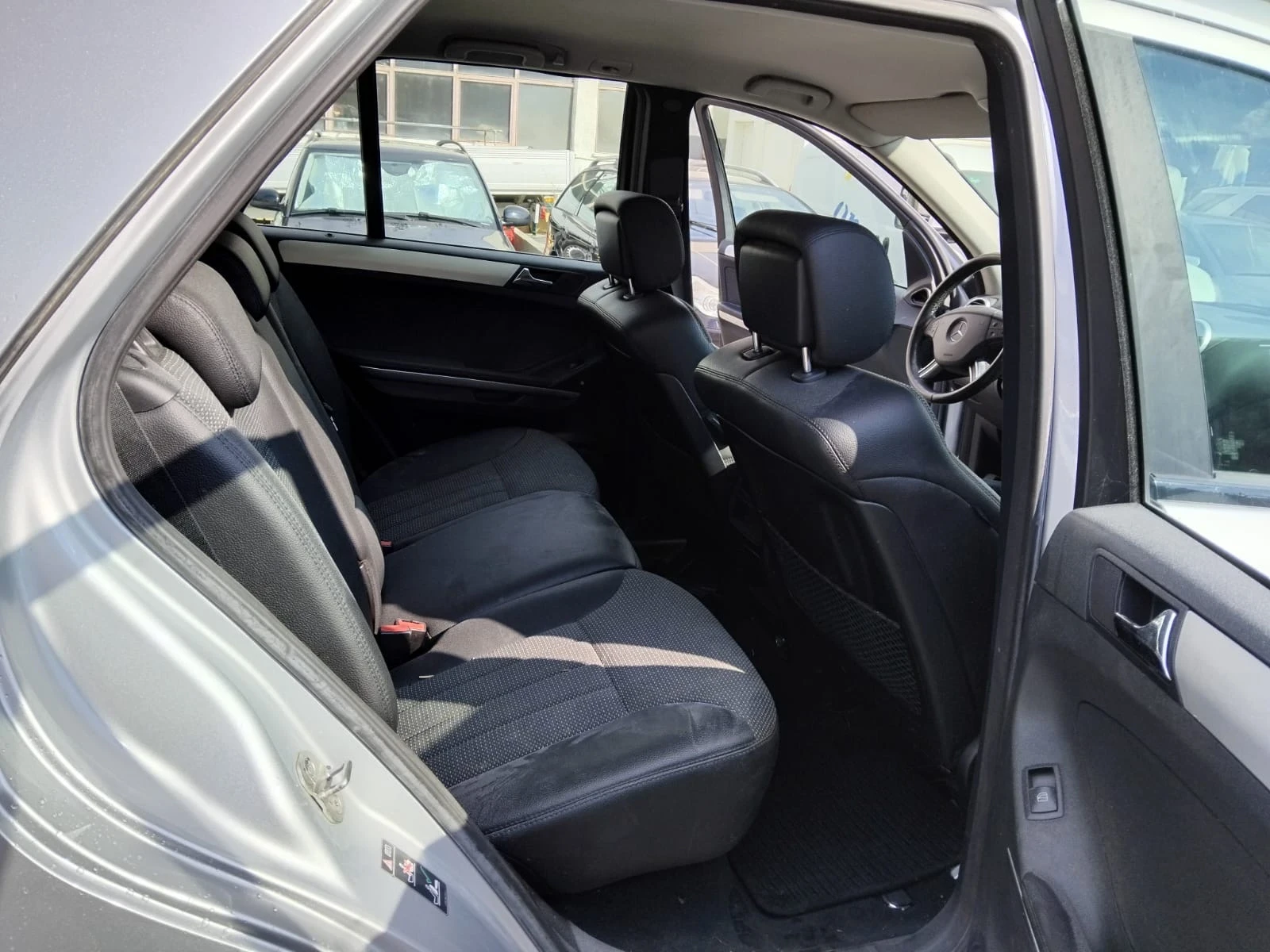 Mercedes-Benz ML 280 190кс. - изображение 10