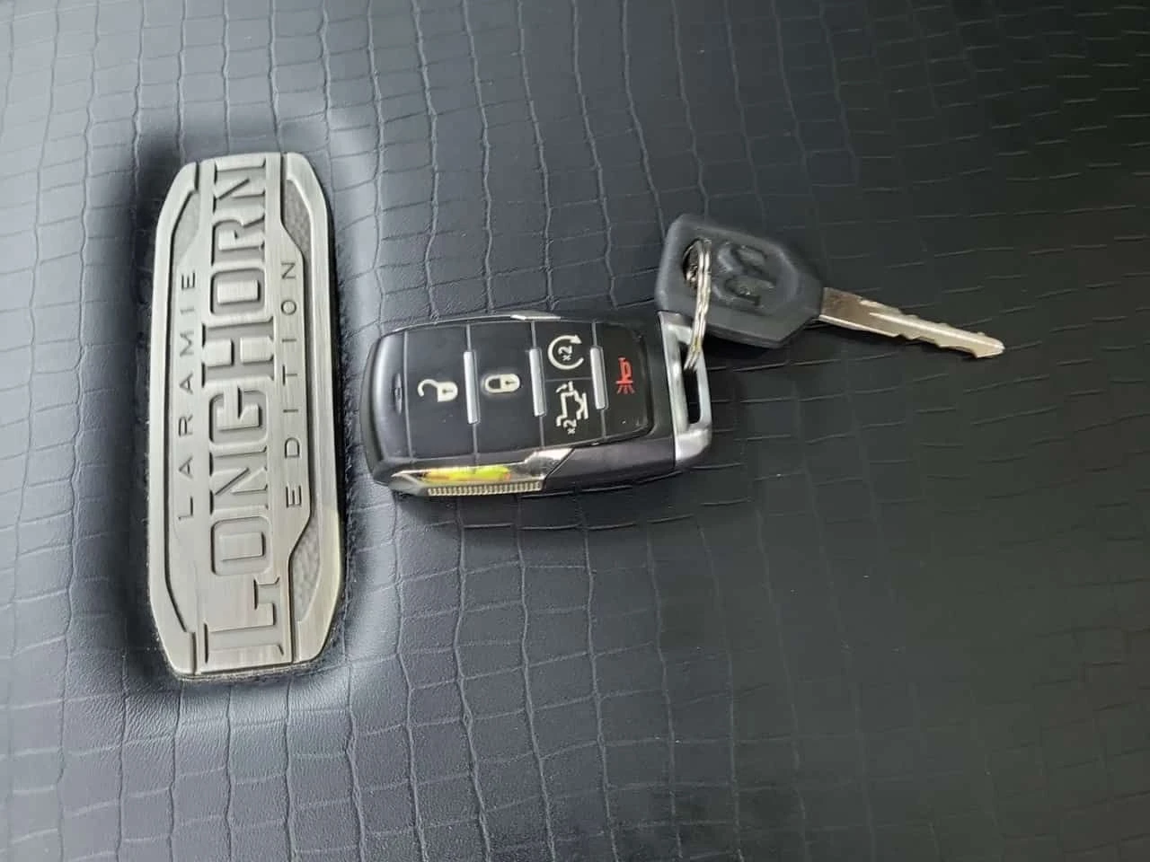 Dodge RAM 1500 LARAMIE LONGHORN /��������/�������/ 5.7 ����/���� | Mobile.bg � ����������� 16