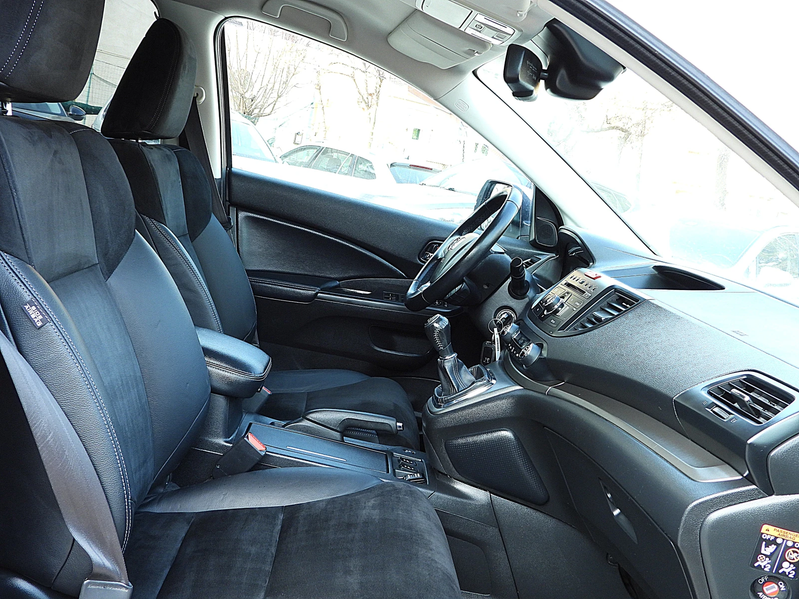 Honda Cr-v 2.2/ШВЕЙЦАРИЯ, снимка 15 - Автомобили и джипове - 53730257