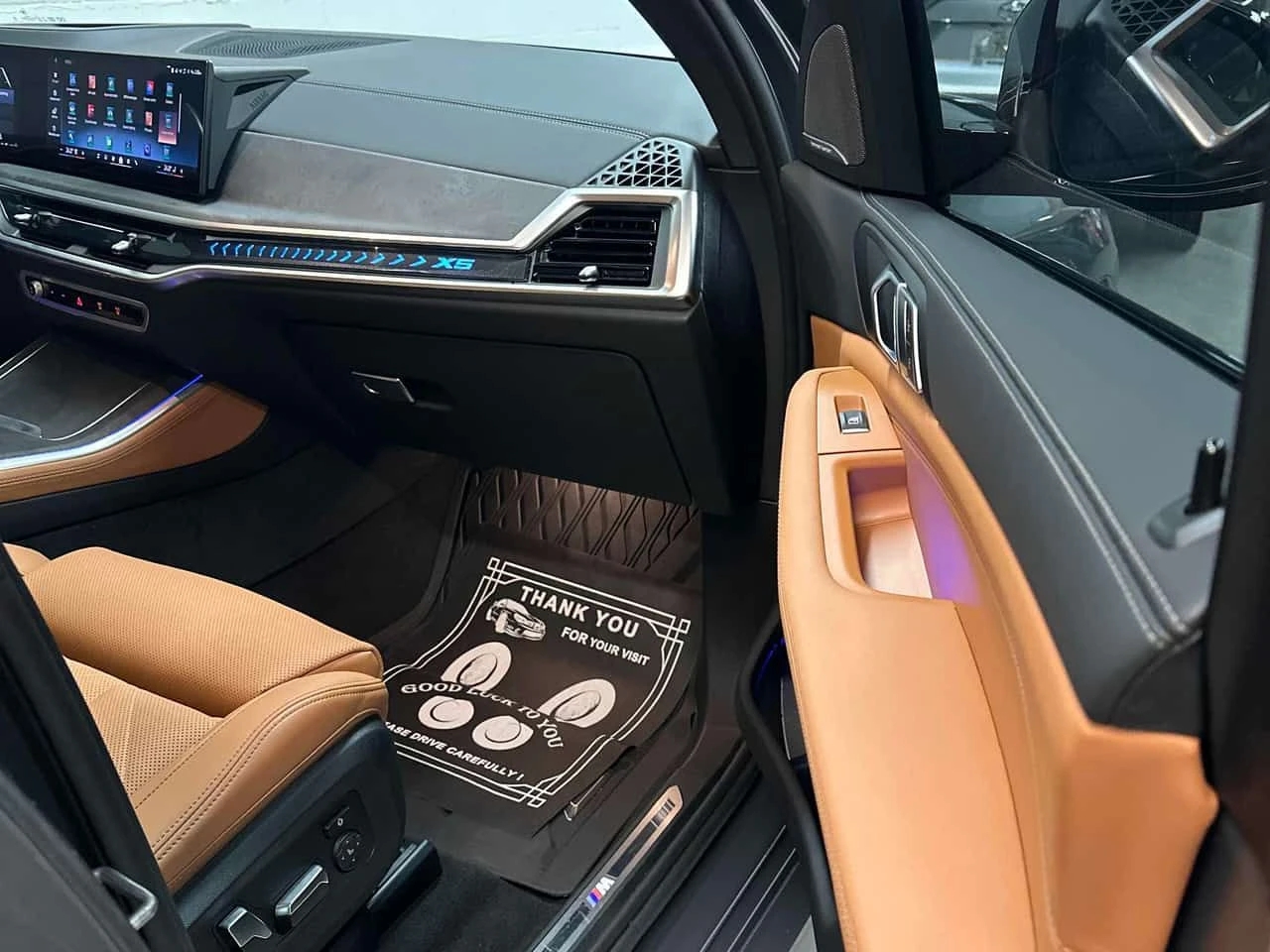 BMW X5 * xDrive40i * ДИСТРОНИК * 360 * H/K * PANO, снимка 5 - Автомобили и джипове - 53918071