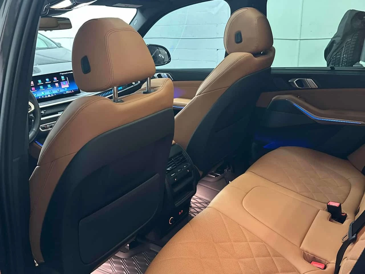 BMW X5 * xDrive40i * ДИСТРОНИК * 360 * H/K * PANO, снимка 10 - Автомобили и джипове - 53918071