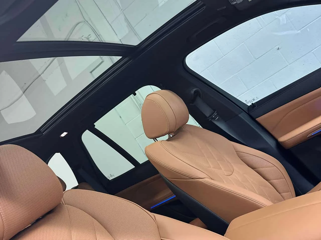 BMW X5 * xDrive40i * ДИСТРОНИК * 360 * H/K * PANO, снимка 7 - Автомобили и джипове - 53918071