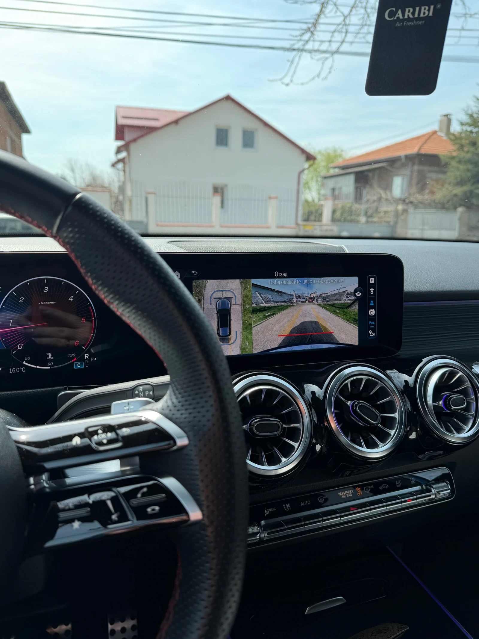 Mercedes-Benz GLB 2.0 DIESEL AMG/4MATIC BURMESTER GERMANY, снимка 10 - Автомобили и джипове - 53983653