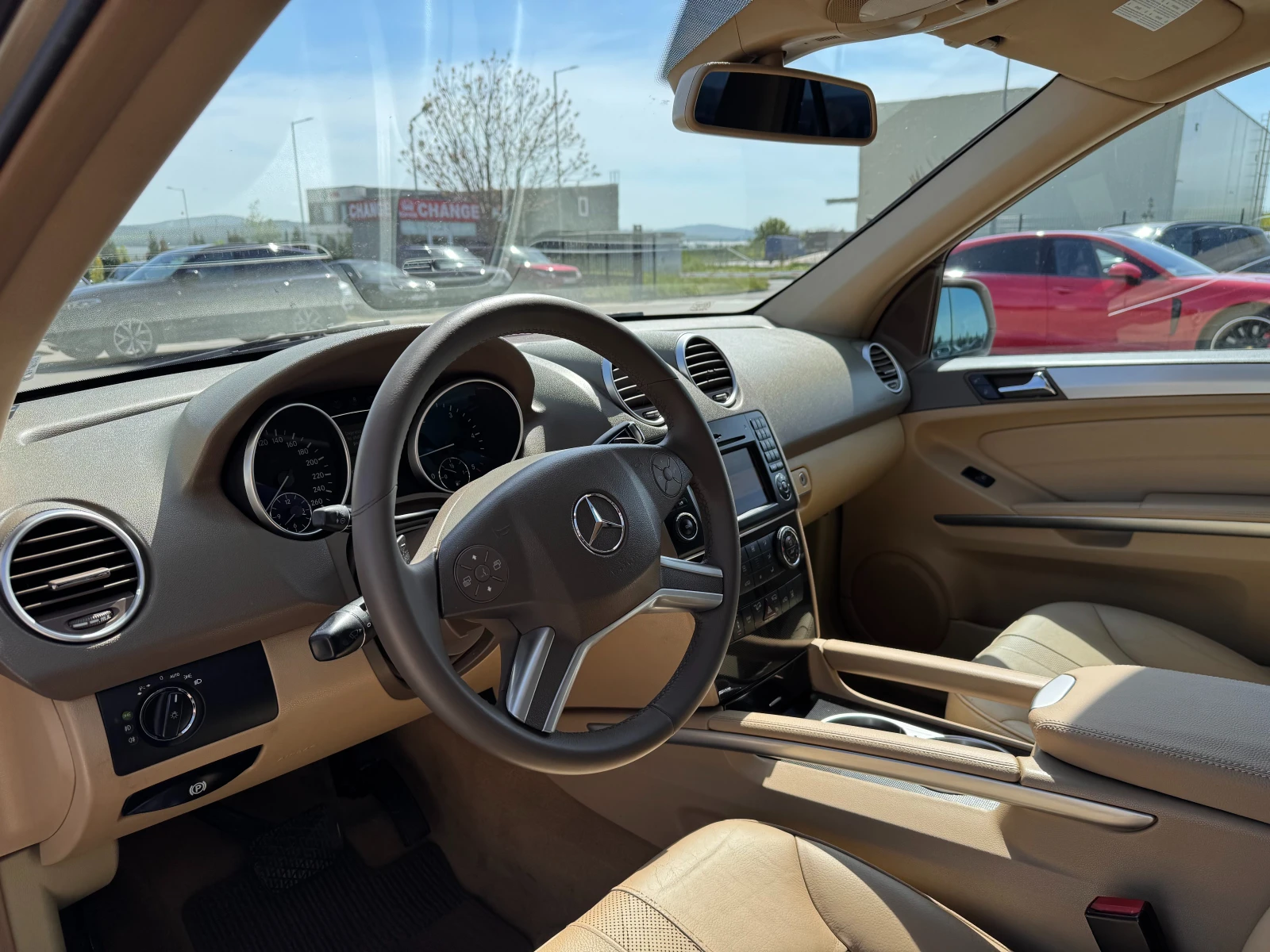 Mercedes-Benz ML 320 / Facelift / Печка / Парктроници /  , снимка 9 - Автомобили и джипове - 54474734