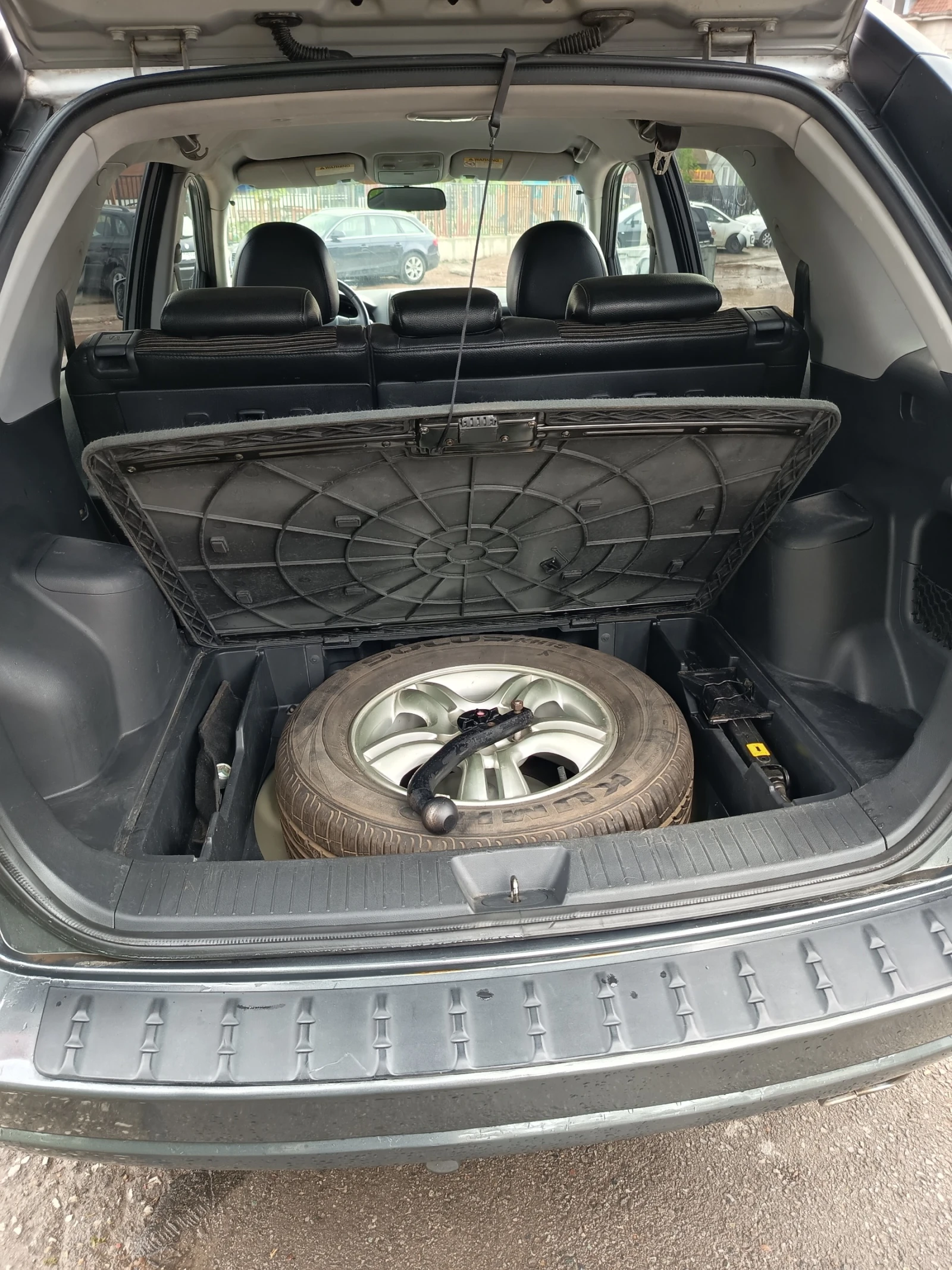 Kia Sportage 2.0/141/4х4FASE LIFT от Гърция, снимка 9 - Автомобили и джипове - 54774919