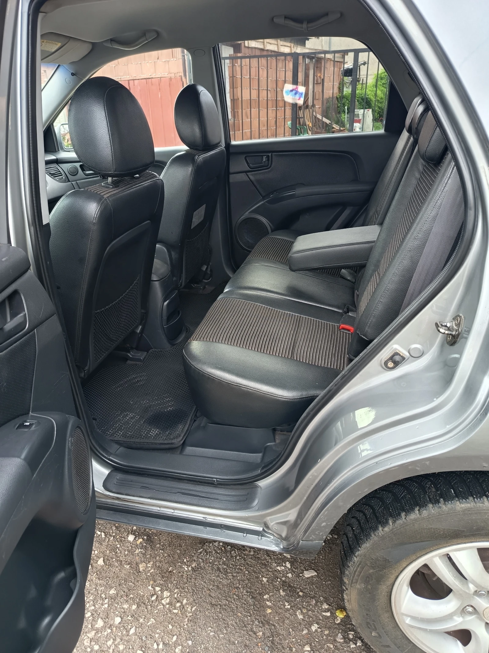 Kia Sportage 2.0/141/4х4FASE LIFT от Гърция, снимка 8 - Автомобили и джипове - 54774919