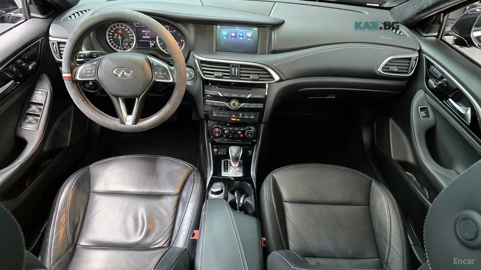 Infiniti QX30 2.0L Carfax , снимка 10 - Автомобили и джипове - 55139365