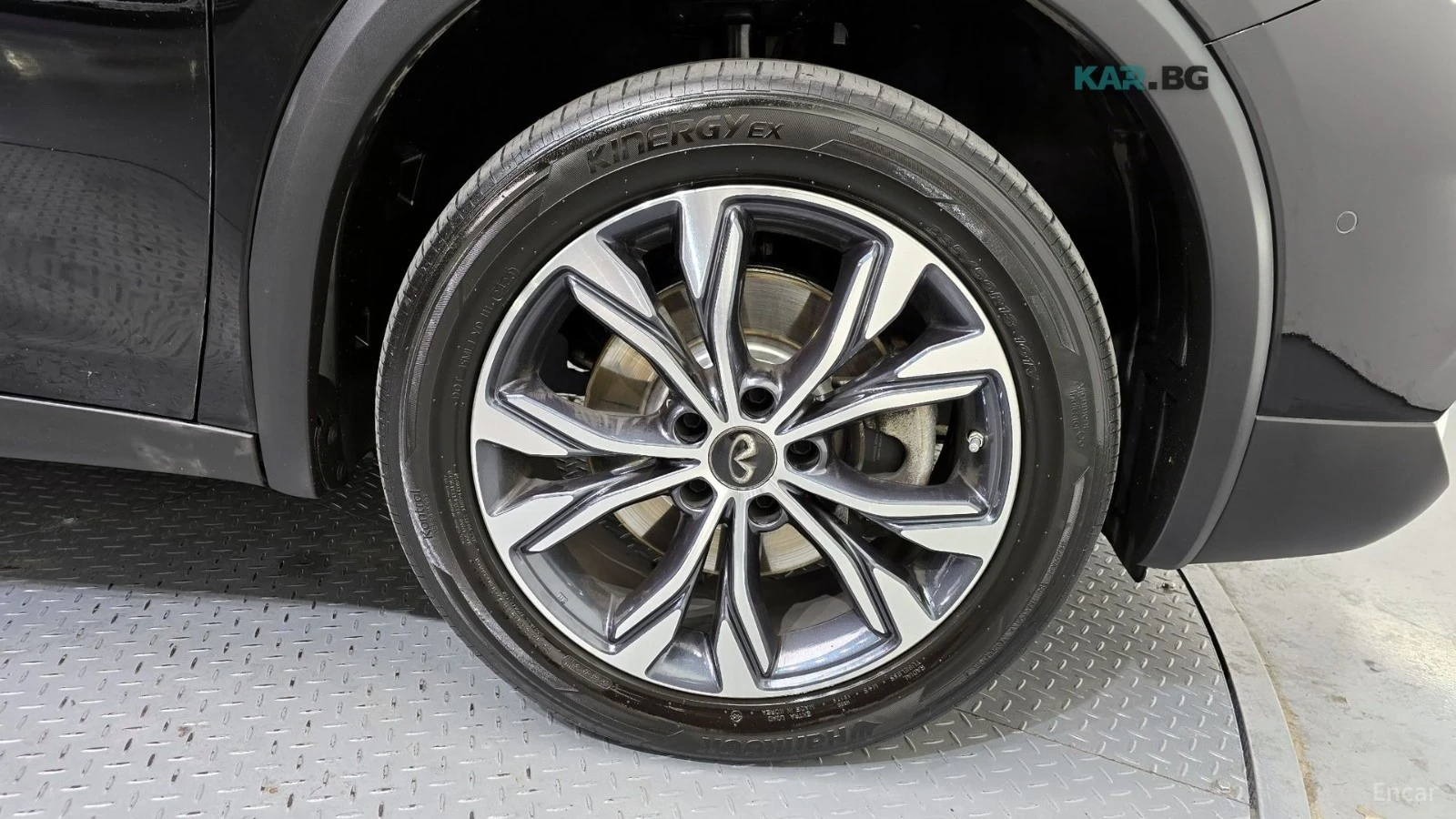 Infiniti QX30 2.0L Carfax , снимка 9 - Автомобили и джипове - 55139365