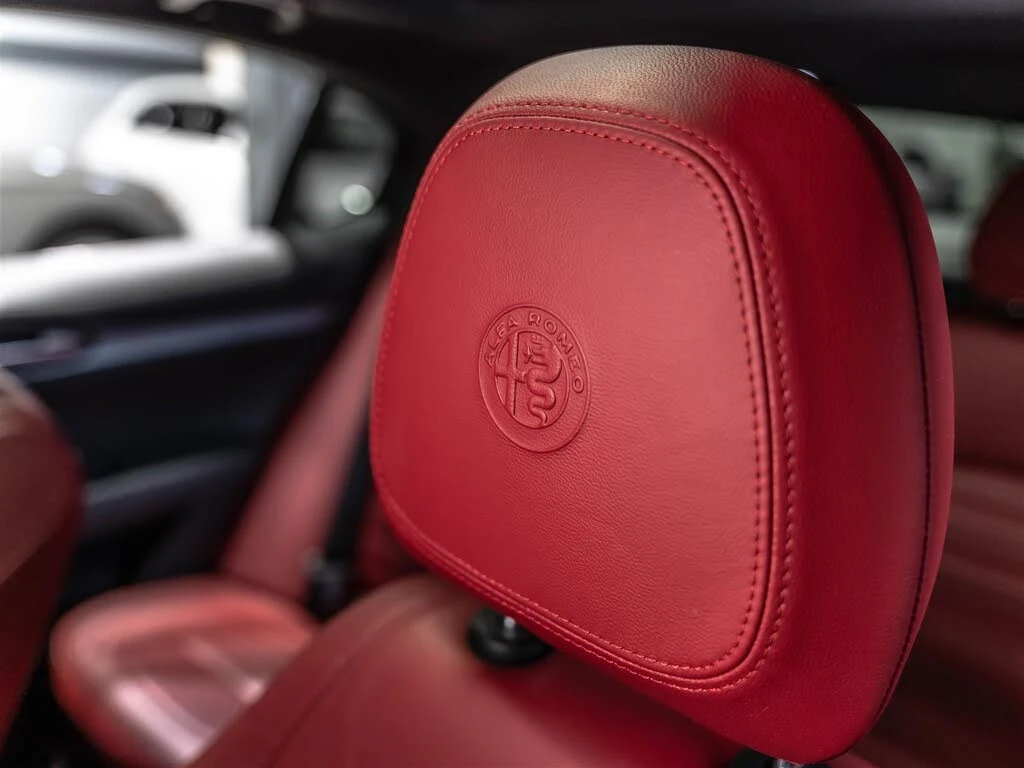 Alfa Romeo Stelvio Harman/Kardon * �������� * ���������� (���� �� ��) | Mobile.bg � ����������� 15