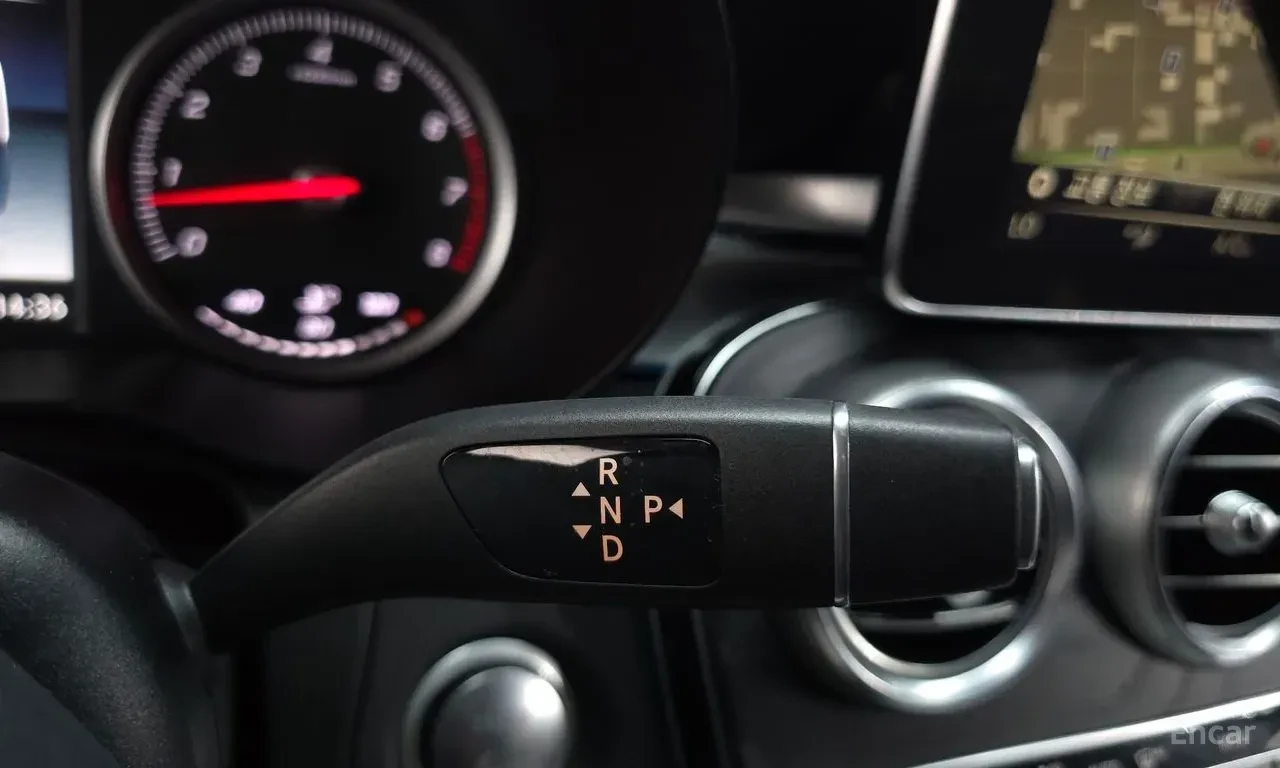 Mercedes-Benz GLC 300 4MATIC* * 360 * * �������* * ������* *  | Mobile.bg � ����������� 9