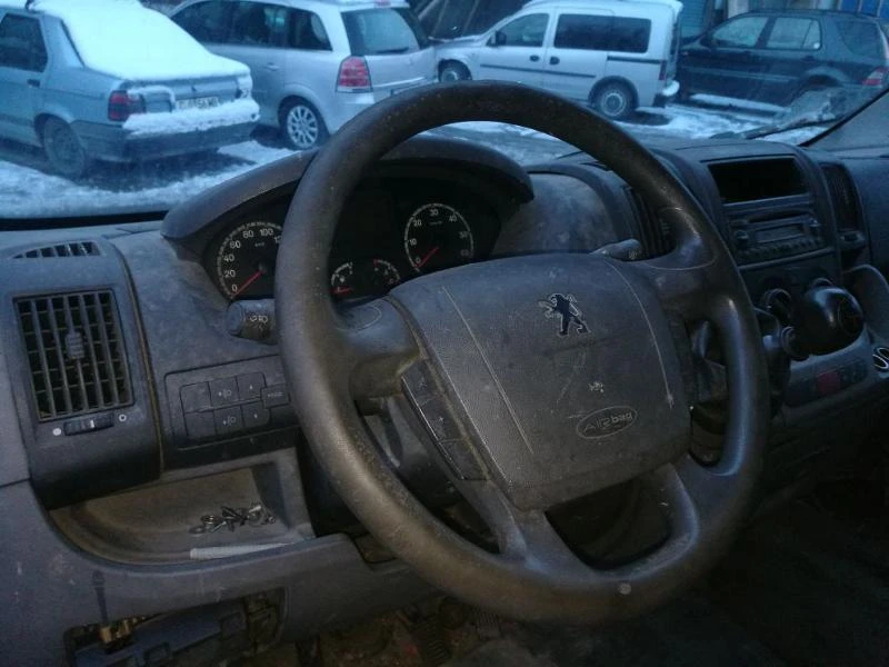 Peugeot Boxer 2.2HDI, снимка 10 - Бусове и автобуси - 37301379