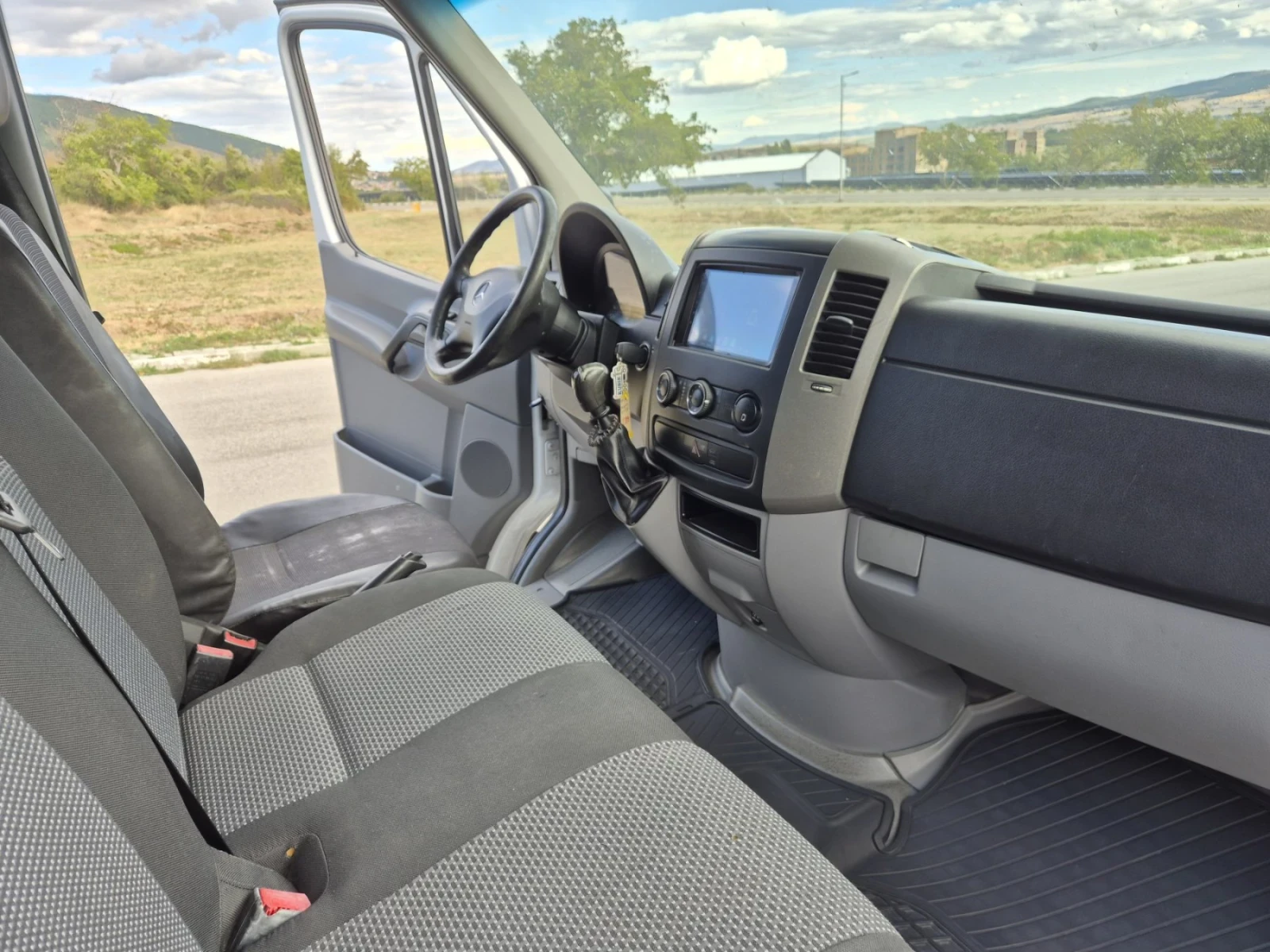 Mercedes-Benz Sprinter 316 Мобилен сервиз, снимка 15 - Бусове и автобуси - 56199654