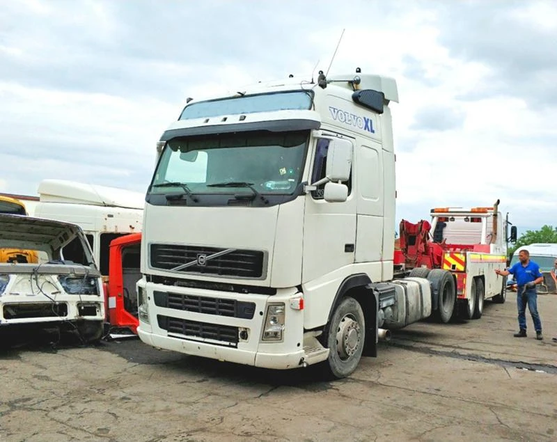 Volvo Fh 12 D12D420 , снимка 1 - Камиони - 21552565