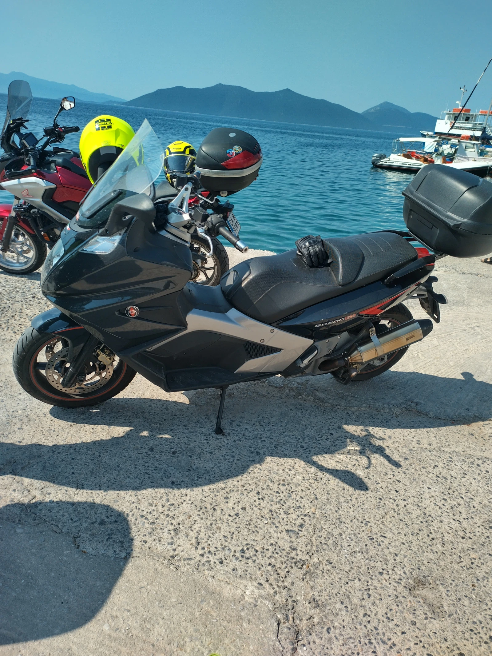 Gilera GP Gp 800, снимка 1