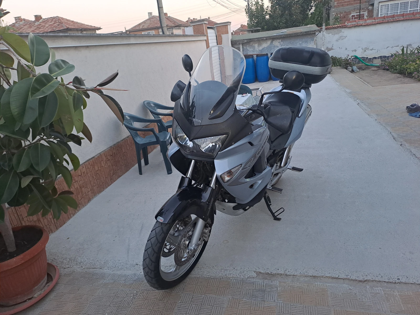 Honda Varadero | Mobile.bg — изображение 1