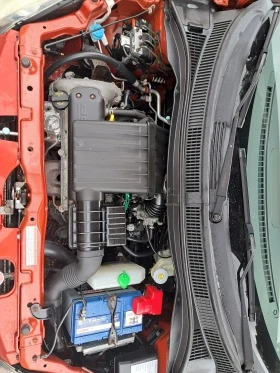 Suzuki Swift 1.3 I 4X4, снимка 13
