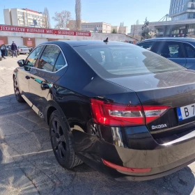 Skoda Superb, снимка 2