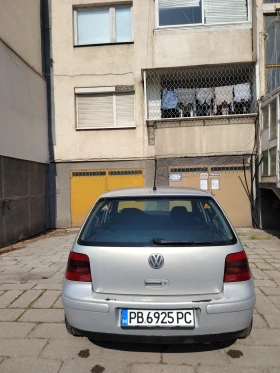 VW Golf | Mobile.bg    4
