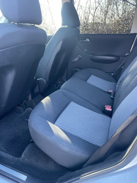 Mercedes-Benz A 180 - 2850 € / 5574.12 лв. - 25588328 7