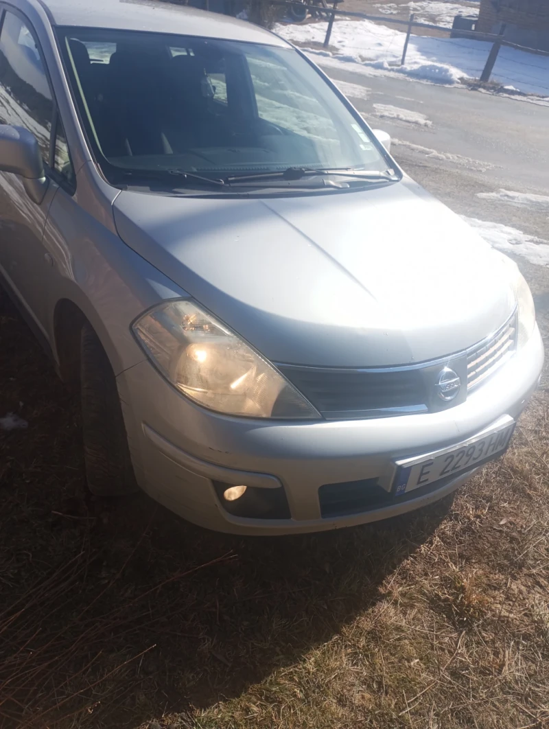 Nissan Tiida Няма , снимка 9 - Автомобили и джипове - 48600794