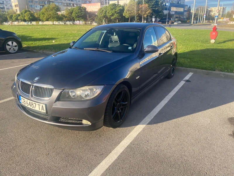 BMW 320, снимка 13 - Автомобили и джипове - 48656978