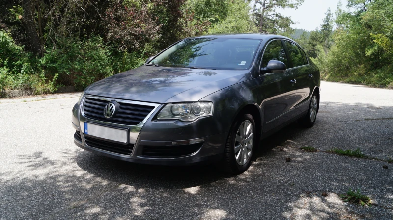 VW Passat, снимка 4 - Автомобили и джипове - 49249788