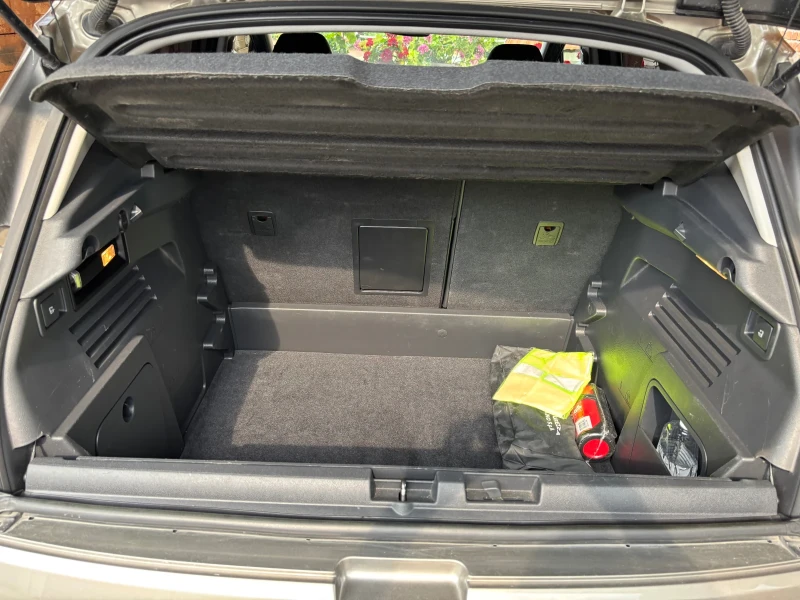 Peugeot 3008, снимка 12 - Автомобили и джипове - 52567548