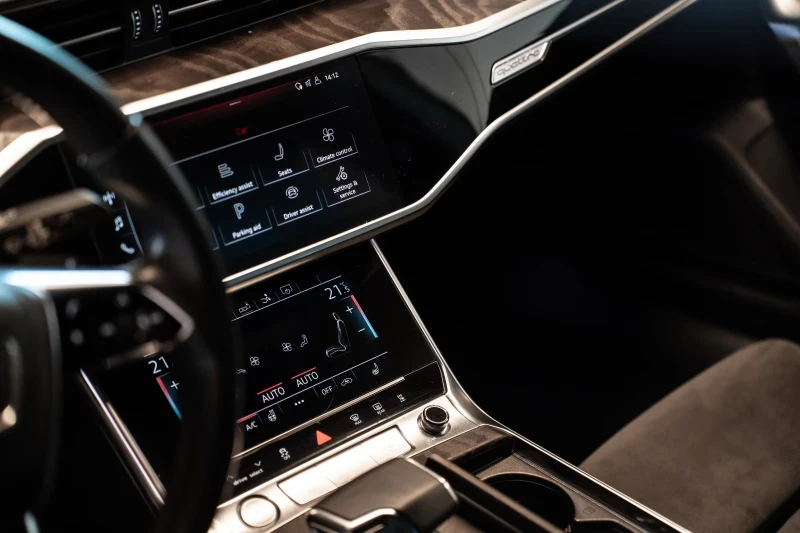 Audi A7 S-LINE/340HP/MEMO/CAM/NAVI/KLESS/AMBI/DIGI/466g, снимка 11 - Автомобили и джипове - 52143915