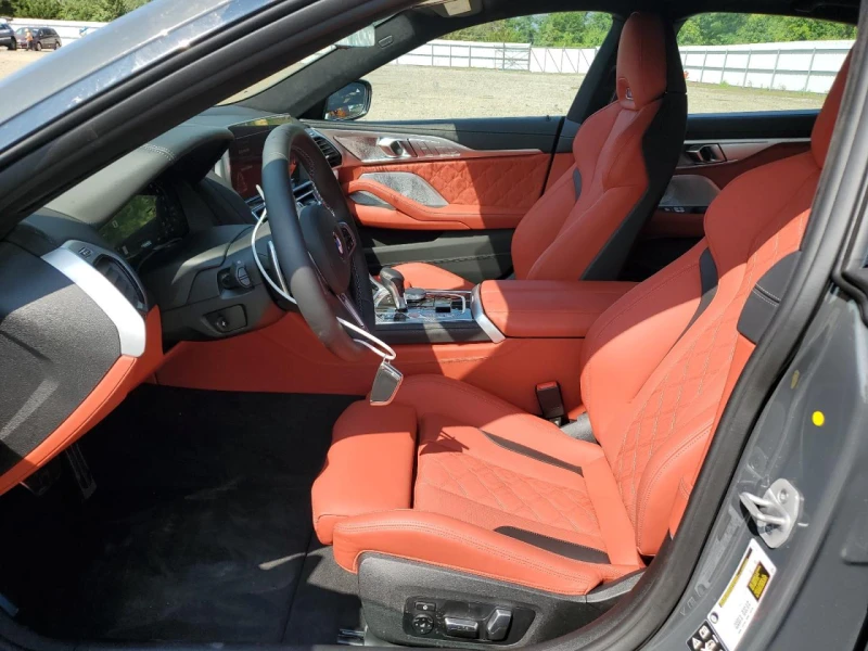 BMW M8 Competition Gran Coupe, снимка 7 - Автомобили и джипове - 52415477