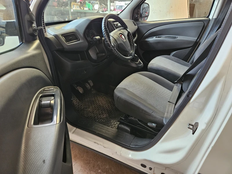 Fiat Doblo 1.3Mjet 90кс., снимка 5 - Автомобили и джипове - 52416496