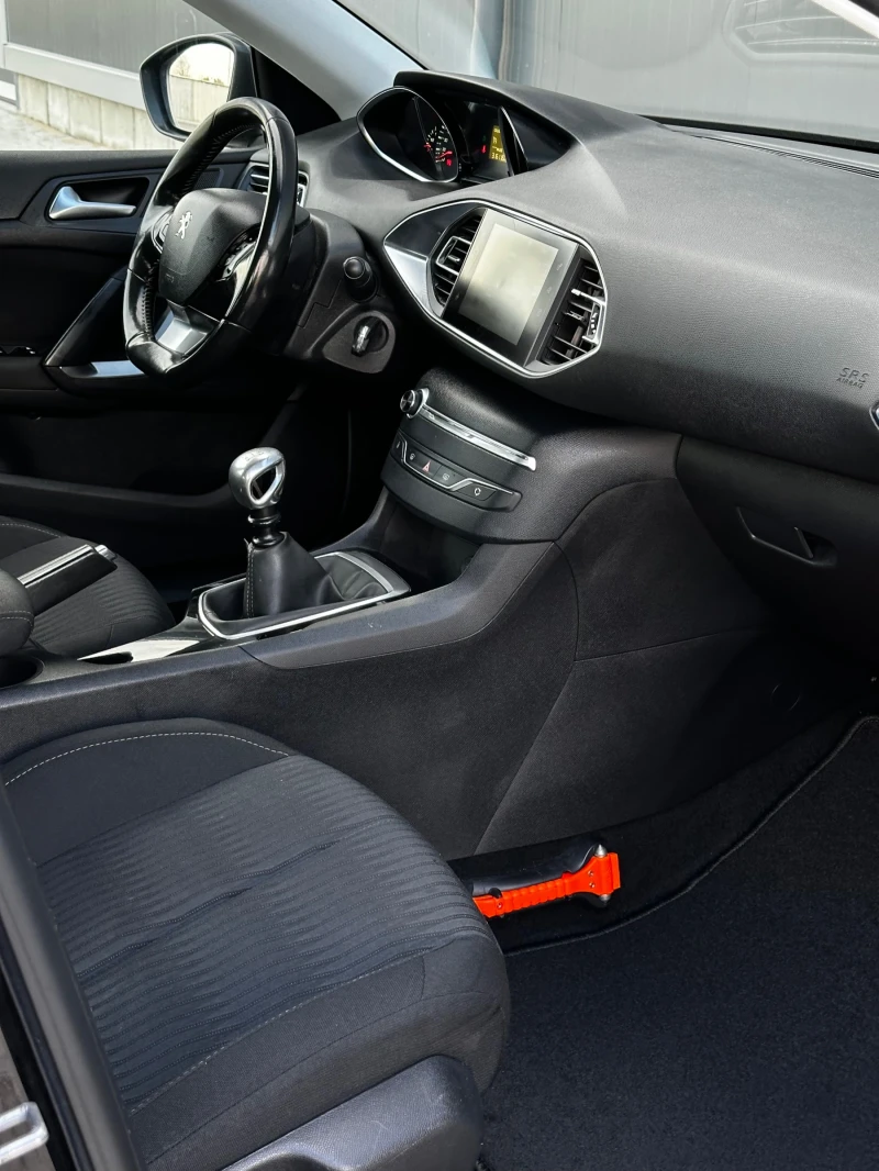 Peugeot 308 Нов внос, 1.6HDI, 120кс., снимка 9 - Автомобили и джипове - 52878127