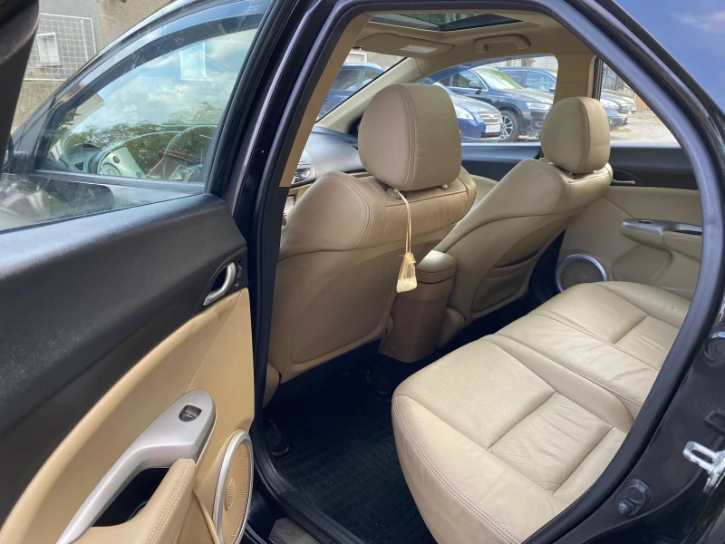 Honda Civic V-tec, снимка 13 - Автомобили и джипове - 52919307