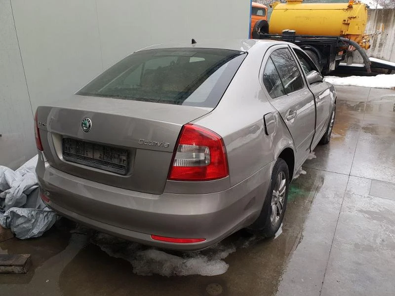 Skoda Octavia 1.9 105 к.с. - изображение 5