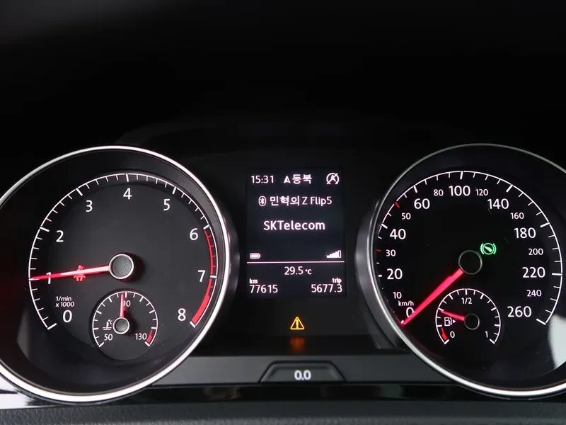 VW Golf 1.4 Tsi Premium, снимка 8 - Автомобили и джипове - 55830279