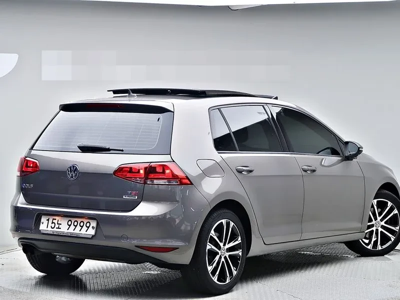 VW Golf 1.4 Tsi Premium, снимка 2 - Автомобили и джипове - 55830279