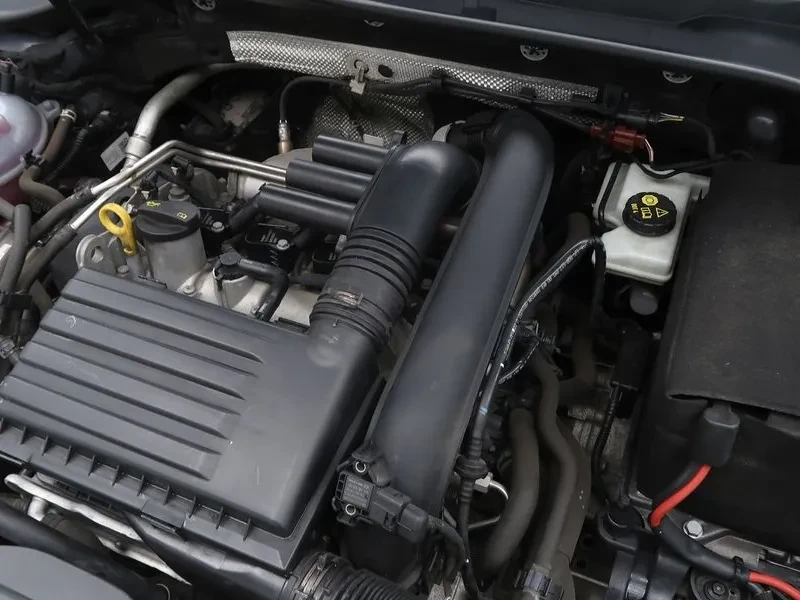 VW Golf 1.4 Tsi Premium, снимка 6 - Автомобили и джипове - 55830279
