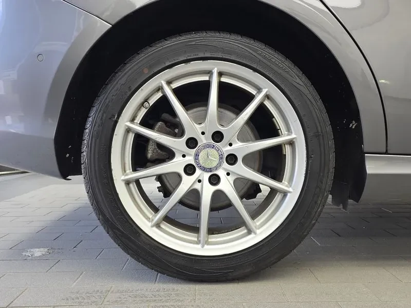 Mercedes-Benz B 200 D, снимка 5 - Автомобили и джипове - 56066908