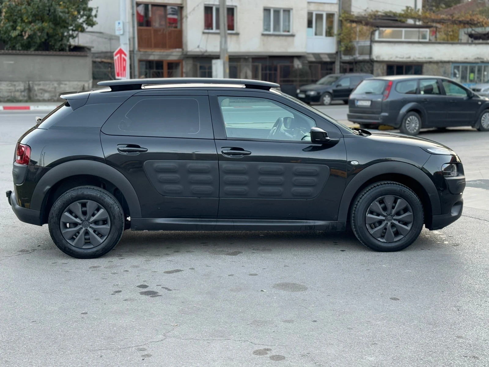 Citroen C4 Cactus 1.6HDI Нави* Панорама* Камера - изображение 4