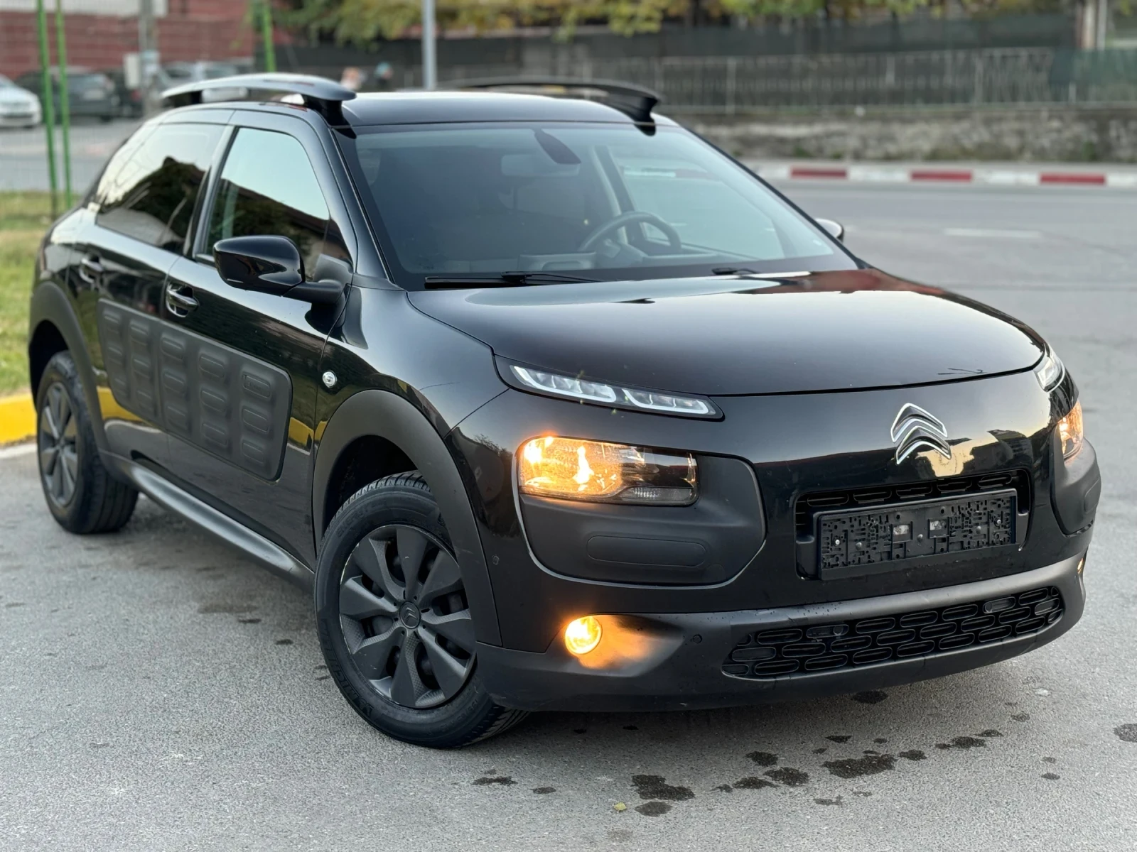 Citroen C4 Cactus 1.6HDI Нави* Панорама* Камера - изображение 9