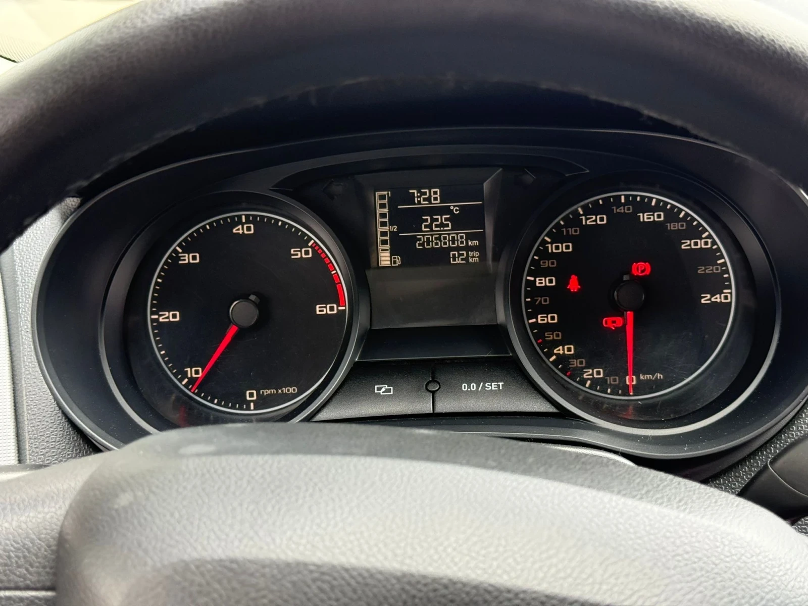 Seat Ibiza 1.2 TDI - изображение 8