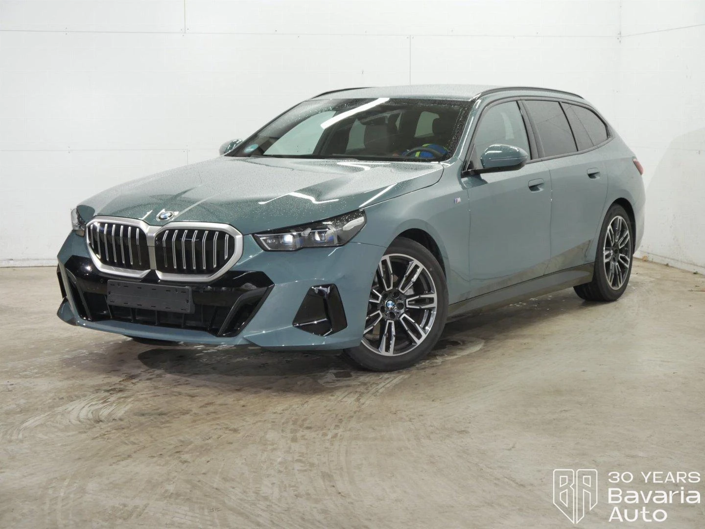 BMW 520 d Touring M Sport Paket Steptronic | Mobile.bg   1