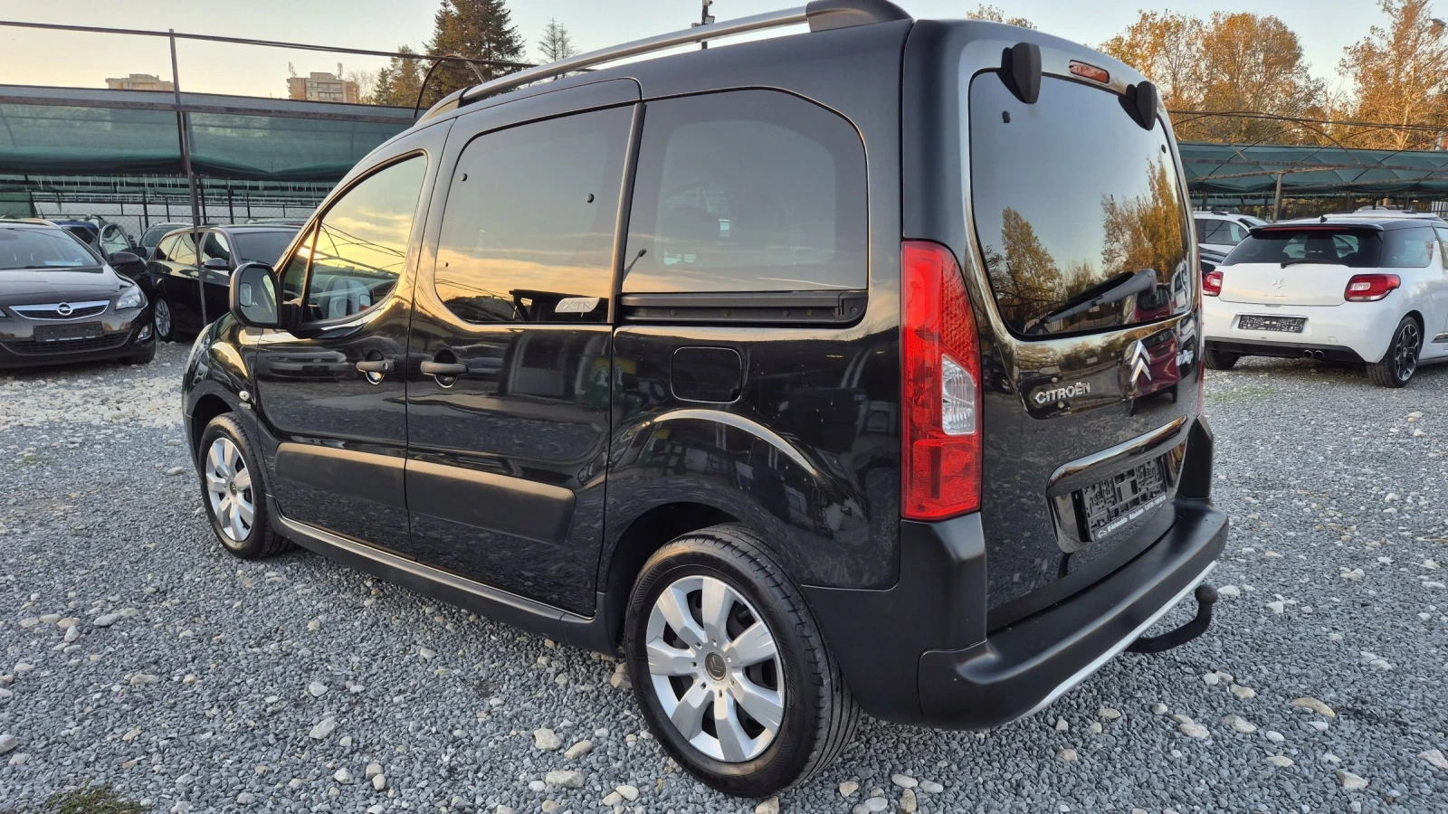 Citroen Berlingo 1.6HDI NAVI - изображение 9