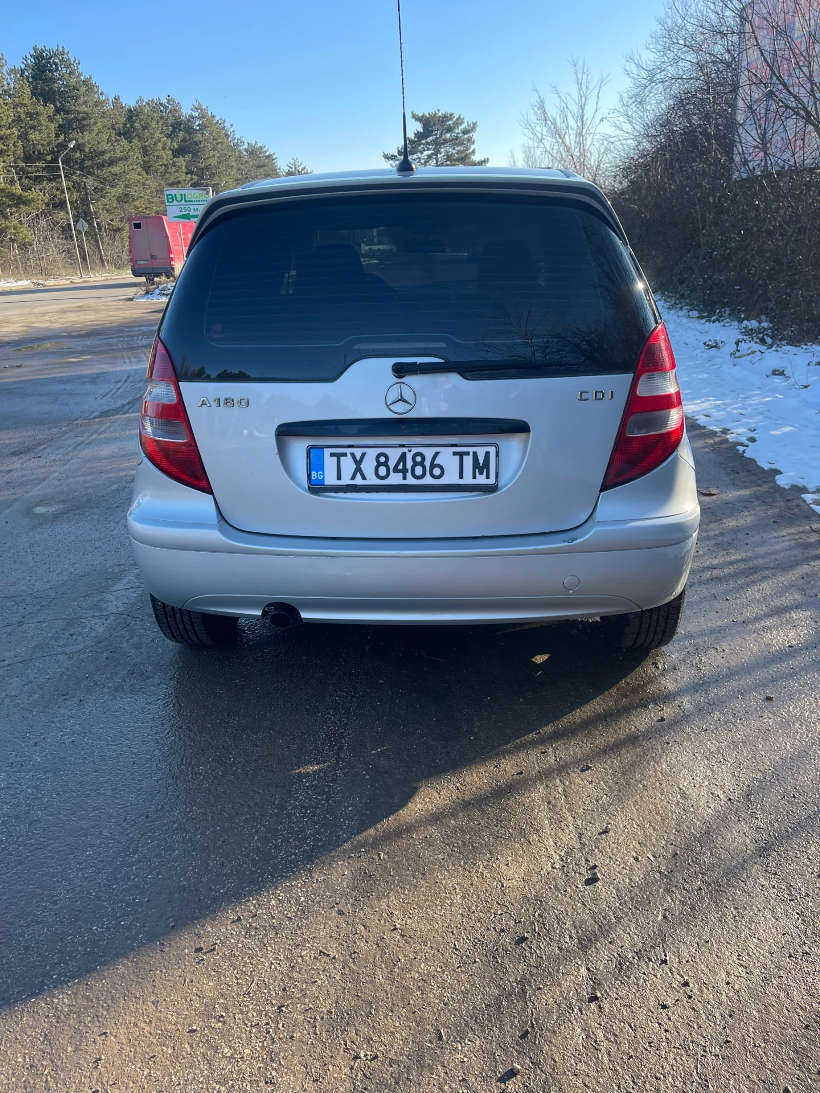 Mercedes-Benz A 180  - изображение 2