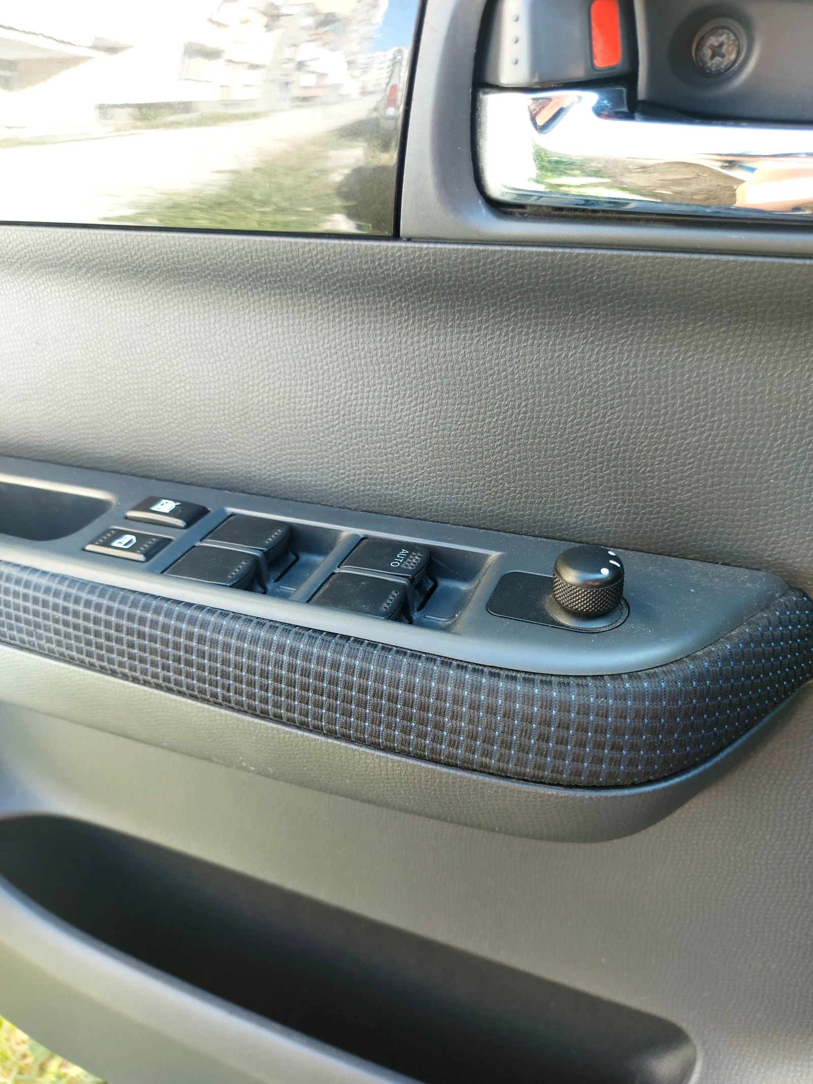 Suzuki Swift 1.3 ������ 92��. 4�4  | Mobile.bg � ����������� 6