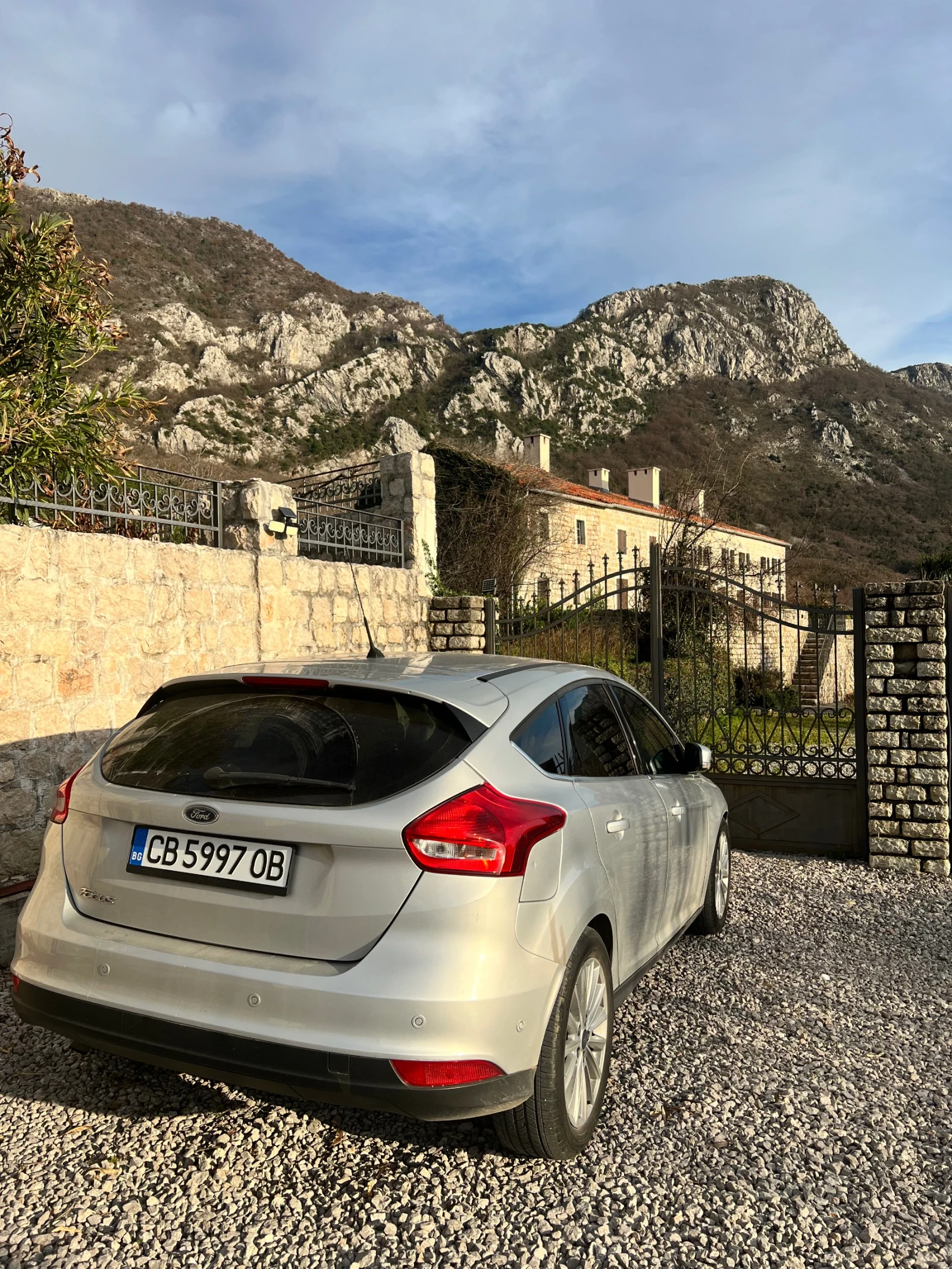 Ford Focus 1.5 TDCI - изображение 8