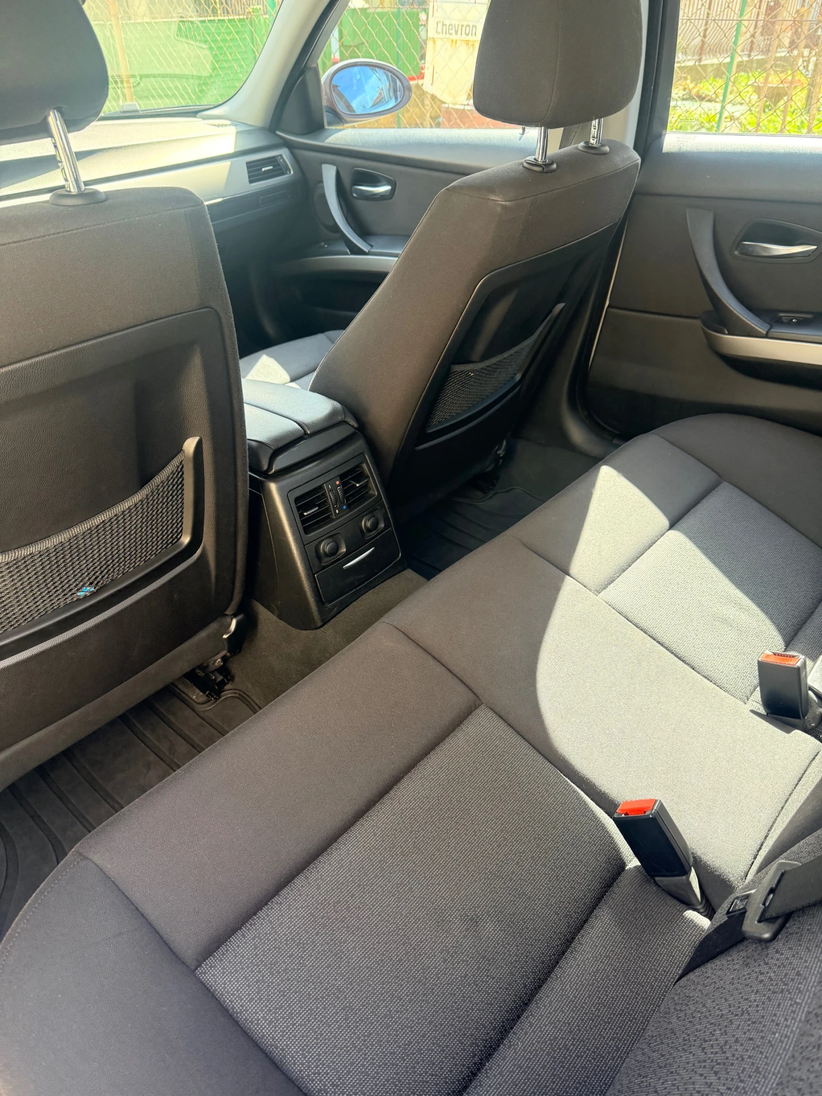 BMW 320 BMW 320D 163К.С. Автоматик, снимка 8 - Автомобили и джипове - 53889869