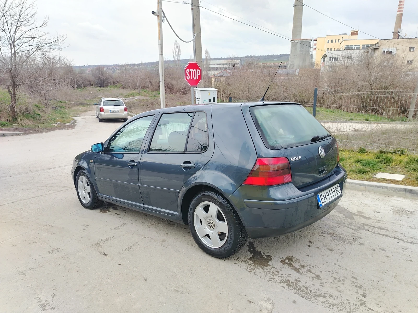 VW Golf IV, high line , снимка 4 - Автомобили и джипове - 54132586