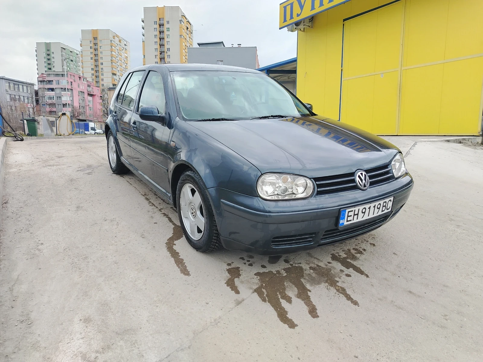 VW Golf IV, high line , снимка 2 - Автомобили и джипове - 54132586