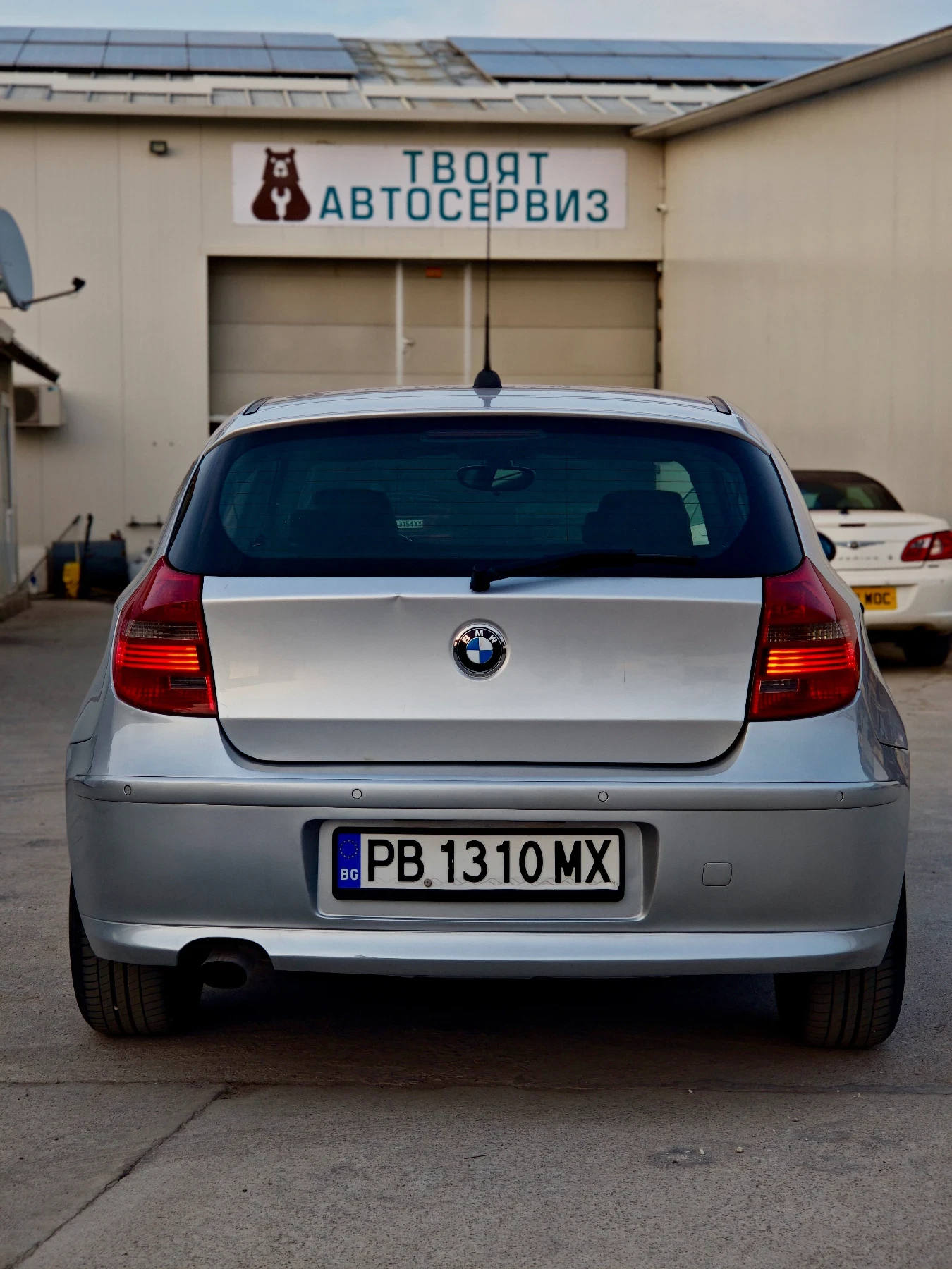 BMW 118, снимка 4 - Автомобили и джипове - 54631439